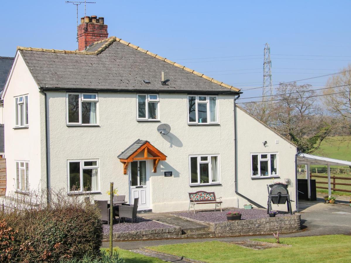 Villa Belmont Bridge Oswestry Exterior foto