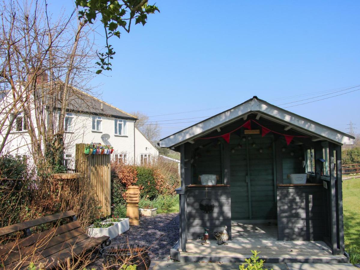 Villa Belmont Bridge Oswestry Exterior foto